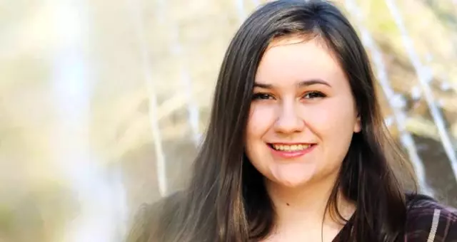 16 yaşındaki öğrencisine çıplak fotoğraflar gönderen öğretmenin, öğrencisiyle defalarca ilişkiye girdiği ortaya çıktı