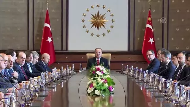 Cumhurbaşkanı Erdoğan, Kulüpler Birliği üyelerini kabul etti Cumhurbaşkanı Erdoğan, Kulüpler Birliği üyelerini kabul etti