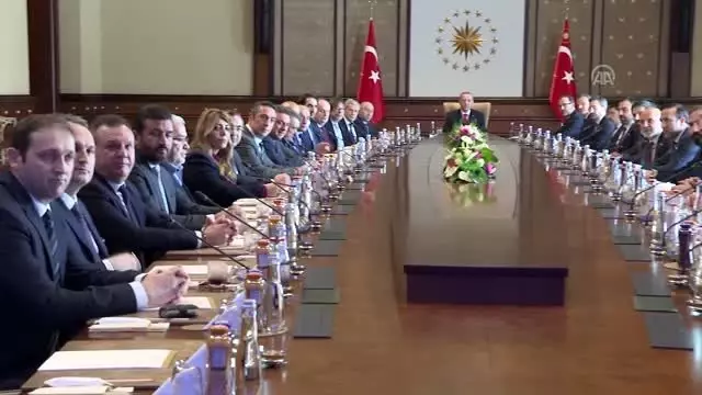 Cumhurbaşkanı Erdoğan, Kulüpler Birliği üyelerini kabul etti Cumhurbaşkanı Erdoğan, Kulüpler Birliği üyelerini kabul etti