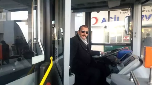 Elazığ'da rahatsızlanan yolcu otobüsle hastaneye yetiştirildi Elazığ'da rahatsızlanan yolcu otobüsle hastaneye yetiştirildi
