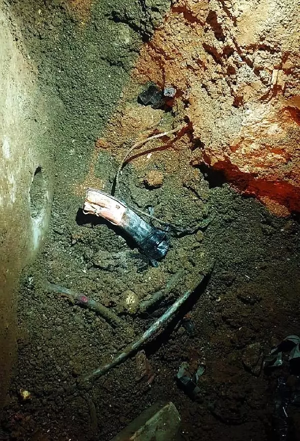 Siirt'in Kurtalan ilçesinde sürekli meydana gelen elektrik kesintisinin nedeni kaçak hat çıktı Siirt'in Kurtalan ilçesinde sürekli meydana gelen elektrik kesintisinin nedeni kaçak hat çıktı