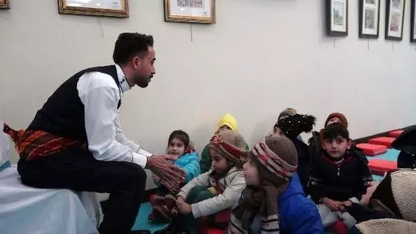 Erzurum'da çocuklar 'Anadolu Masalları'yla buluştu