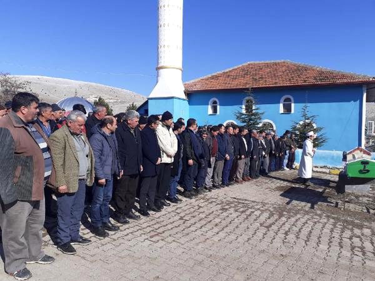 İki kardeşi, kredi kartıyla harcama yaptıkları iddiasıyla öldürmüş (2)