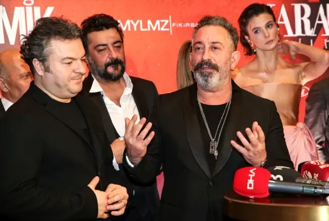 'Karakomik Filmler 2'nin galası Zorlu PSM'de yapıldı 'Karakomik Filmler 2'nin galası Zorlu PSM'de yapıldı