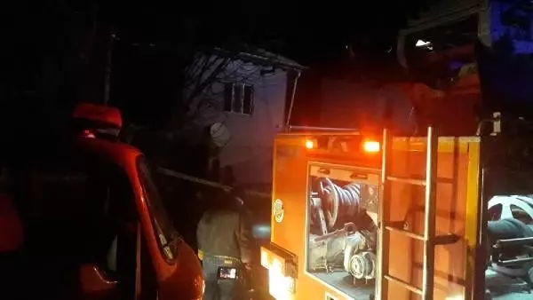 Ulukışla'da yangın faciası: 2'si çocuk 4 ölü, 3 yaralı- Yeniden Ulukışla'da yangın faciası: 2'si çocuk 4 ölü, 3 yaralı- Yeniden