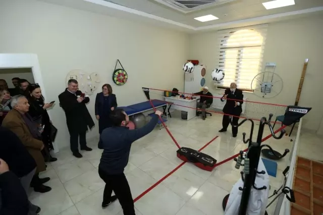 Ünlü gazetecilerden büyükşehir projelerine övgü dolu sözler