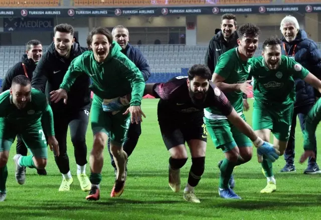 Ziraat Türkiye Kupası: Medipol Başakşehir: 1 - GMG Kırklarelispor: 1 (Maç sonucu)