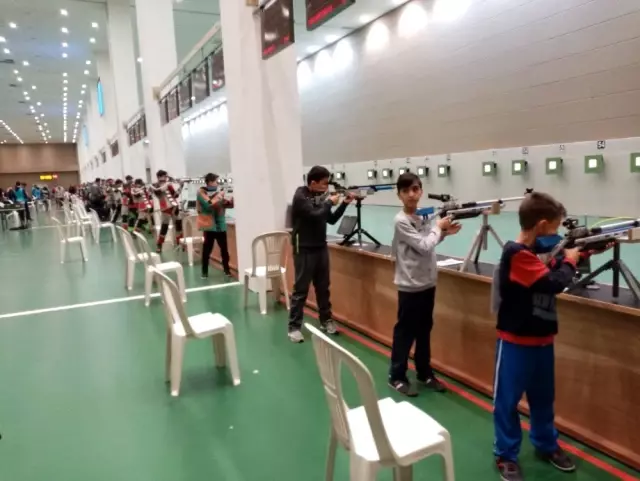 Aydınlı sporcular kendi rekorlarını kırdı Aydınlı sporcular kendi rekorlarını kırdı