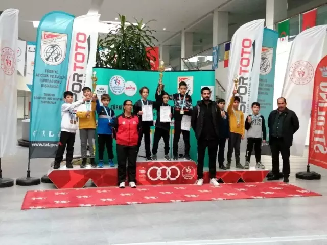 Aydınlı sporcular kendi rekorlarını kırdı Aydınlı sporcular kendi rekorlarını kırdı