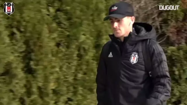 Beşiktaş Erzurum'a ulaştı