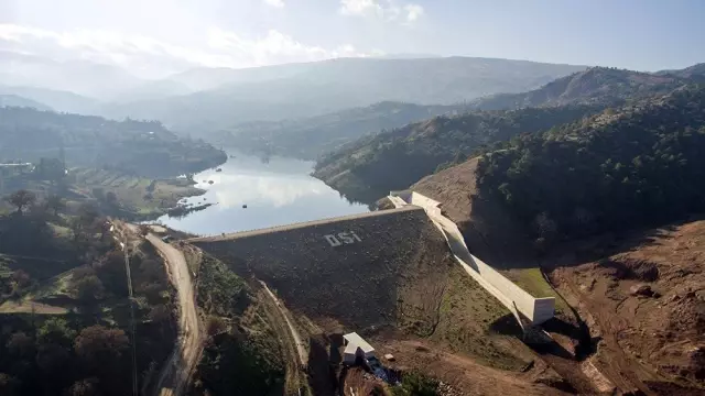 DSİ Manisa'da 15 baraj 10 gölet yaptı DSİ Manisa'da 15 baraj 10 gölet yaptı