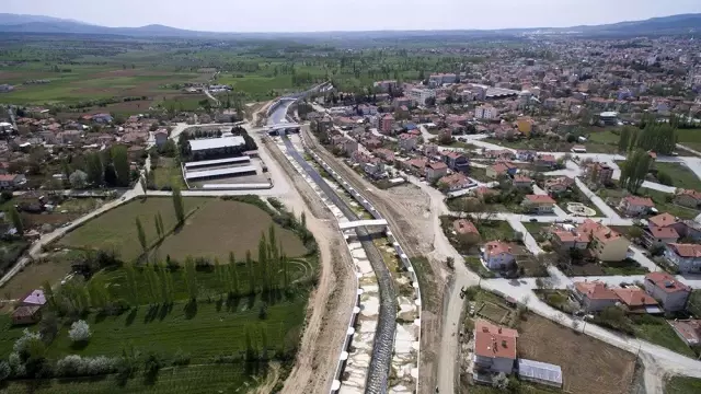 DSİ Uşak'a son 17 yılda yaptığı yatırımları açıkladı