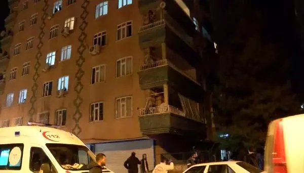 Eşini bıçaklayarak öldüren şüpheli, kayıplara karıştı Eşini bıçaklayarak öldüren şüpheli, kayıplara karıştı