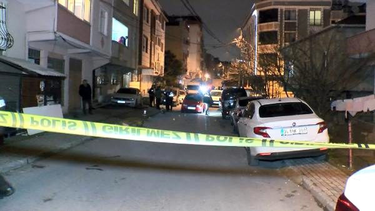Evinin önünde uyuşturucu satanları uyardı, dehşeti yaşadı