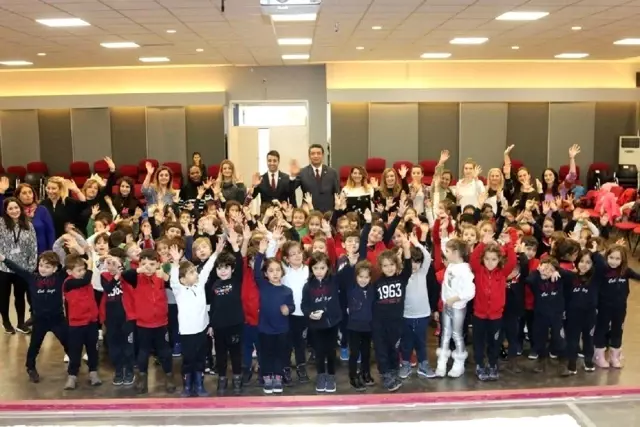 GKV'de anaokulu öğrencilerinin ilkokulda 1 gün heyecanı GKV'de anaokulu öğrencilerinin ilkokulda 1 gün heyecanı