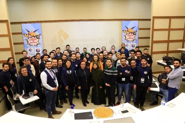 HKÜ tüm dünya ile eş zamanlı oyun geliştirecek