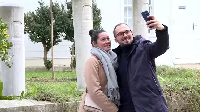 Oyuncu Seren Fosforoğlu, Uluslararası Müzede Selfie Günü etkinliğine katıldı Oyuncu Seren Fosforoğlu, Uluslararası Müzede Selfie Günü etkinliğine katıldı