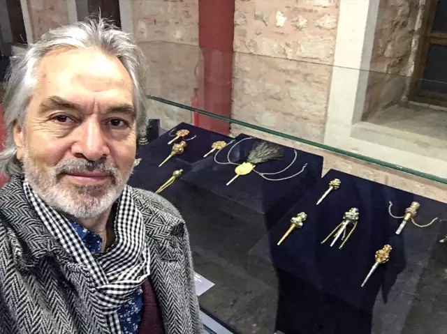 Oyuncu Seren Fosforoğlu, Uluslararası Müzede Selfie Günü etkinliğine katıldı Oyuncu Seren Fosforoğlu, Uluslararası Müzede Selfie Günü etkinliğine katıldı