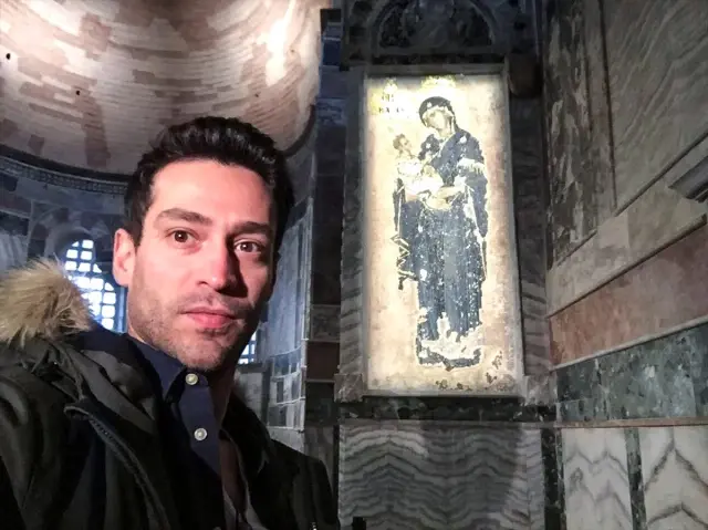 Oyuncu Seren Fosforoğlu, Uluslararası Müzede Selfie Günü etkinliğine katıldı Oyuncu Seren Fosforoğlu, Uluslararası Müzede Selfie Günü etkinliğine katıldı