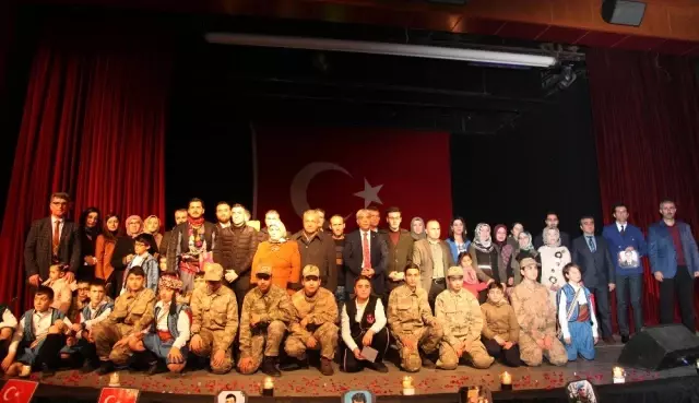 Ahlatlı şehidin vasiyetine destek için gece düzenlendi Ahlatlı şehidin vasiyetine destek için gece düzenlendi