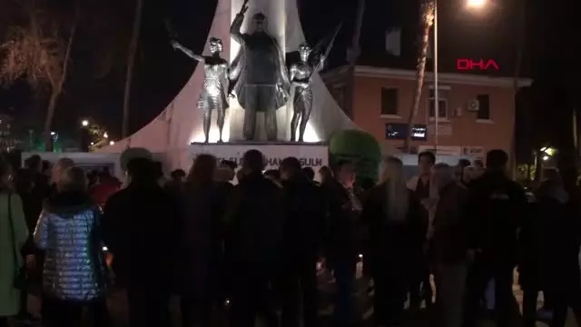 Antalya alanya'da yerleşik iranlılar, düşen ukrayna uçağındakiler için yas tuttu Antalya alanya'da yerleşik iranlılar, düşen ukrayna uçağındakiler için yas tuttu