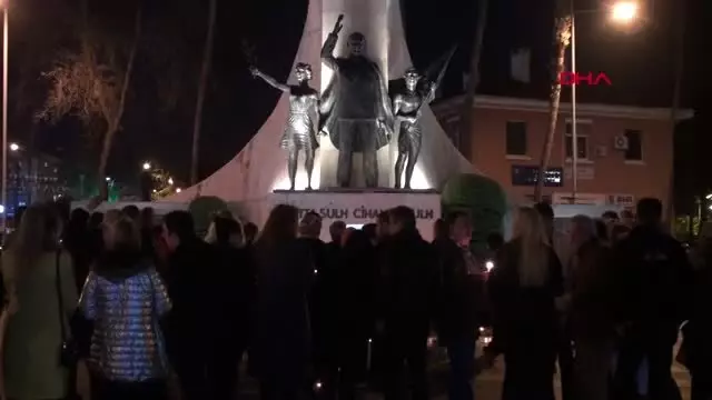 Antalya alanya'da yerleşik iranlılar, düşen ukrayna uçağındakiler için yas tuttu Antalya alanya'da yerleşik iranlılar, düşen ukrayna uçağındakiler için yas tuttu