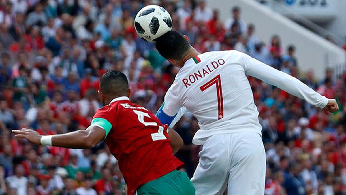 İskoçya'da 12 yaşın altındaki futbolcuların idmanda topa kafa vurmaları yasaklandı