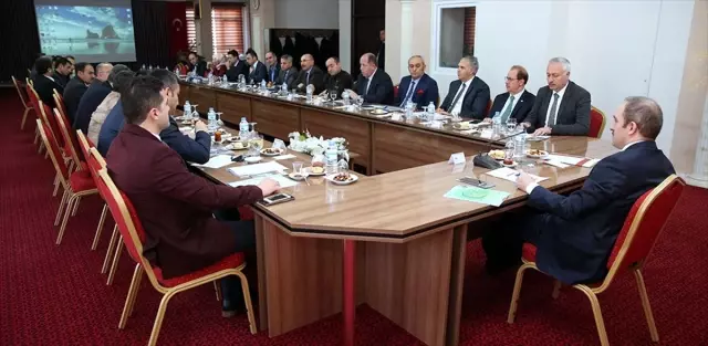 Bayburt'ta madde bağımlılığıyla mücadele değerlendirme toplantısı yapıldı
