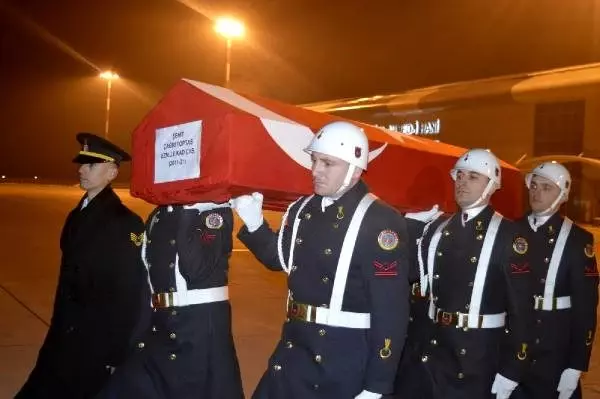 Görev başında rahatsızlanarak şehit olan asker Ankara'ya uğurlandı
