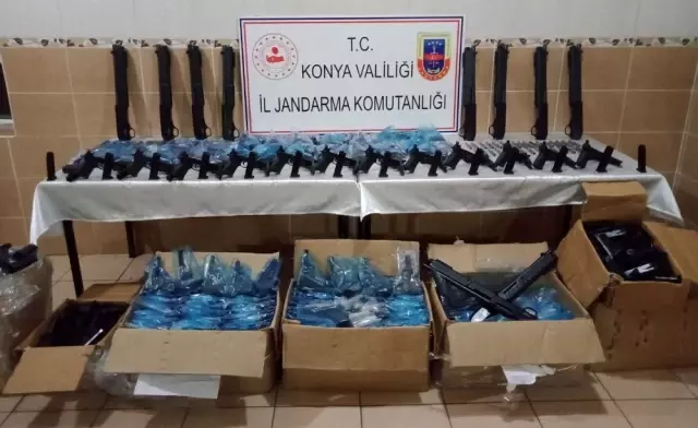 İzinsiz üretilen silahlar kargoyla yollanırken yakalandı
