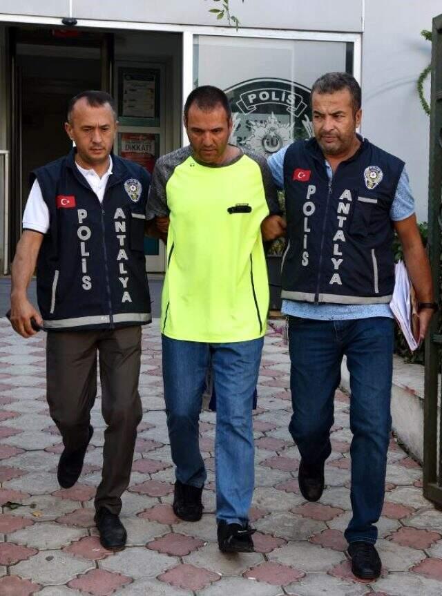 Kendisine dini nikahlı eş yapmak istediği baldızının boğazını kesen adam, 'Cehenneme girer miyim?' diye sormuş