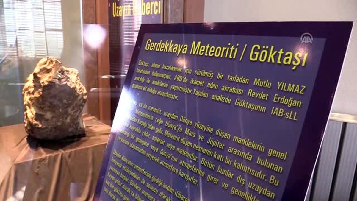 Türkiye'nin en büyük 3'üncü gök taşı, Çorum Müzesi'nde sergileniyor