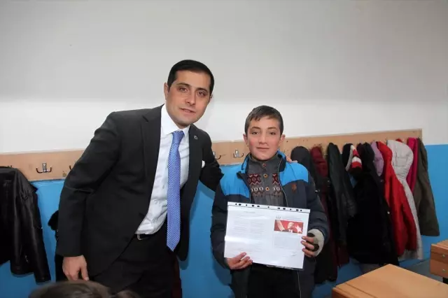 Bitlis ve Muş ilçelerinde karne heyecanı