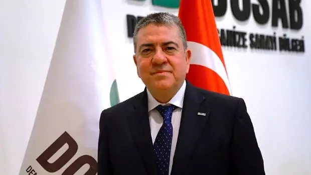 DOSAB sanayicileri Bursaspor'a destek için 10 bin forma aldı DOSAB sanayicileri Bursaspor'a destek için 10 bin forma aldı