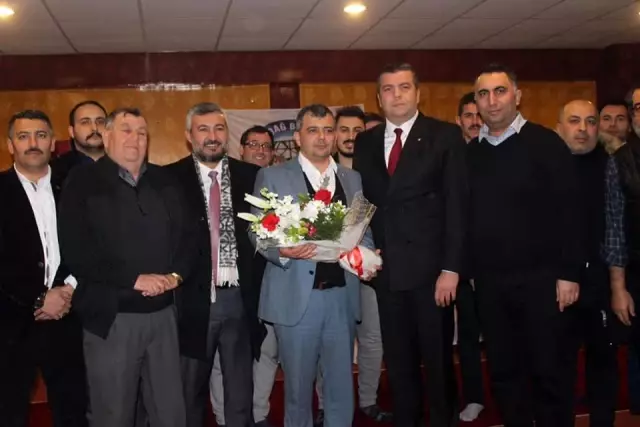 Eskişehir Emirdağlılar Vakfı yöneticileri '3'ncü Çalıştay İstişare Toplantısı'na katıldı Eskişehir Emirdağlılar Vakfı yöneticileri '3'ncü Çalıştay İstişare Toplantısı'na katıldı