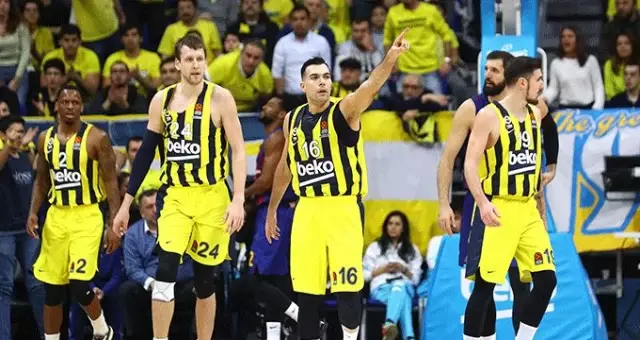 Fenerbahçe Beko, Barcelona'ya 80-74 yenildi