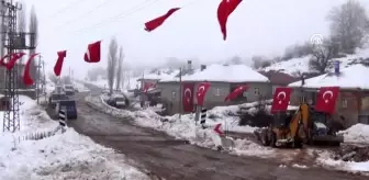 Yunus Fatih Kadiroğlu: Irak'ın kuzeyinde şehit olan Altınayak'ın ailesine acı haber ulaştı Yunus Fatih Kadiroğlu: Irak'ın kuzeyinde şehit olan Altınayak'ın ailesine acı haber ulaştı