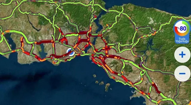İstanbul'da trafik yoğunluğu yüzde 80'e ulaştı