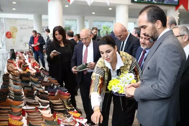 Kahramanmaraş'ta kadın ayakkabısı üretiminin geleceği ele alındı Kahramanmaraş'ta kadın ayakkabısı üretiminin geleceği ele alındı