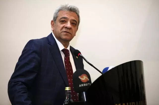 Kahramanmaraş'ta kadın ayakkabısı üretiminin geleceği ele alındı Kahramanmaraş'ta kadın ayakkabısı üretiminin geleceği ele alındı