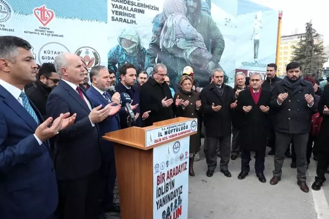 Kütahya'dan İdlib'e 7 tır yardım malzemesi Kütahya'dan İdlib'e 7 tır yardım malzemesi