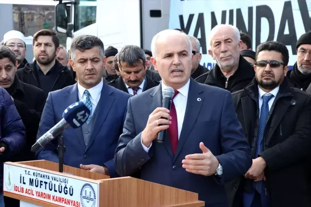 Kütahya'dan Suriye'nin İdlib kentine 7 tır yardım malzemesi gönderildi Kütahya'dan Suriye'nin İdlib kentine 7 tır yardım malzemesi gönderildi