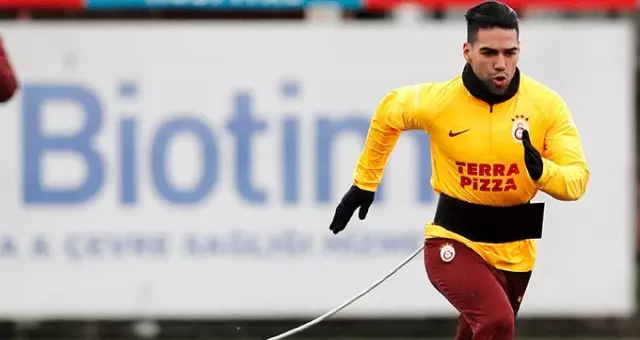 Radamel Falcao pas alamadığı için isyan etti
