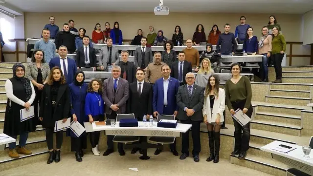 Sanal gerçeklik gözlükleri aşı ağrısını unutturdu