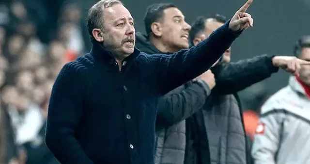 Sergen Yalçın'ın, transferdeki anlaşmazlık yüzünden gönderildiği iddia edildi