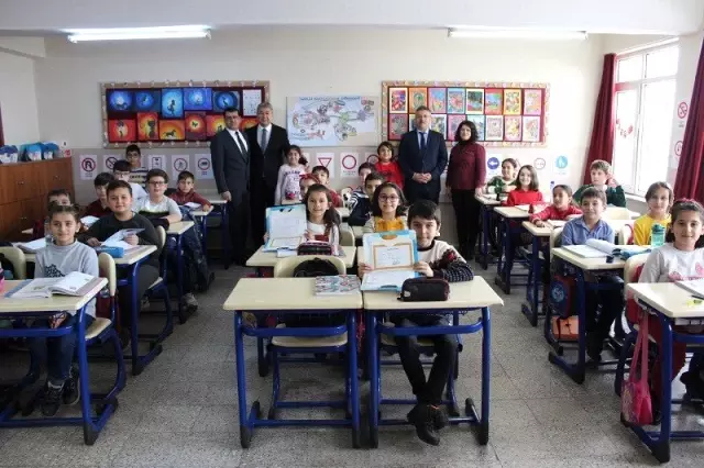 Tepebaşı'nda karne heyecanı