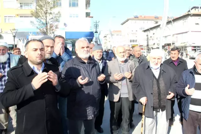 Tokat'tan İdlib'e yardım eli Tokat'tan İdlib'e yardım eli