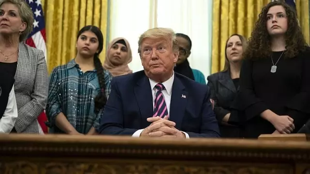 Trump'tan laiklik açıklaması: Tanrı'nın kamusal alanın dışına itilmesine izin vermeyeceğiz Trump'tan laiklik açıklaması: Tanrı'nın kamusal alanın dışına itilmesine izin vermeyeceğiz