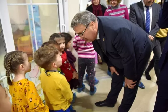 Yunusemreli minikler karne heyecanı yaşadı Yunusemreli minikler karne heyecanı yaşadı