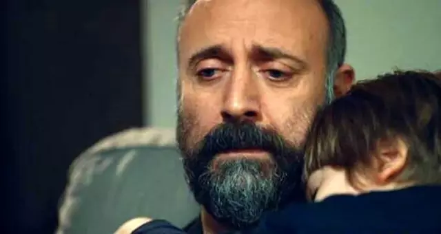 Babil dizisinin 2. bölüm fragmanında duygulandıran sahne! 'Baba ölünce ne oluyor?' Babil dizisinin 2. bölüm fragmanında duygulandıran sahne! 'Baba ölünce ne oluyor?'